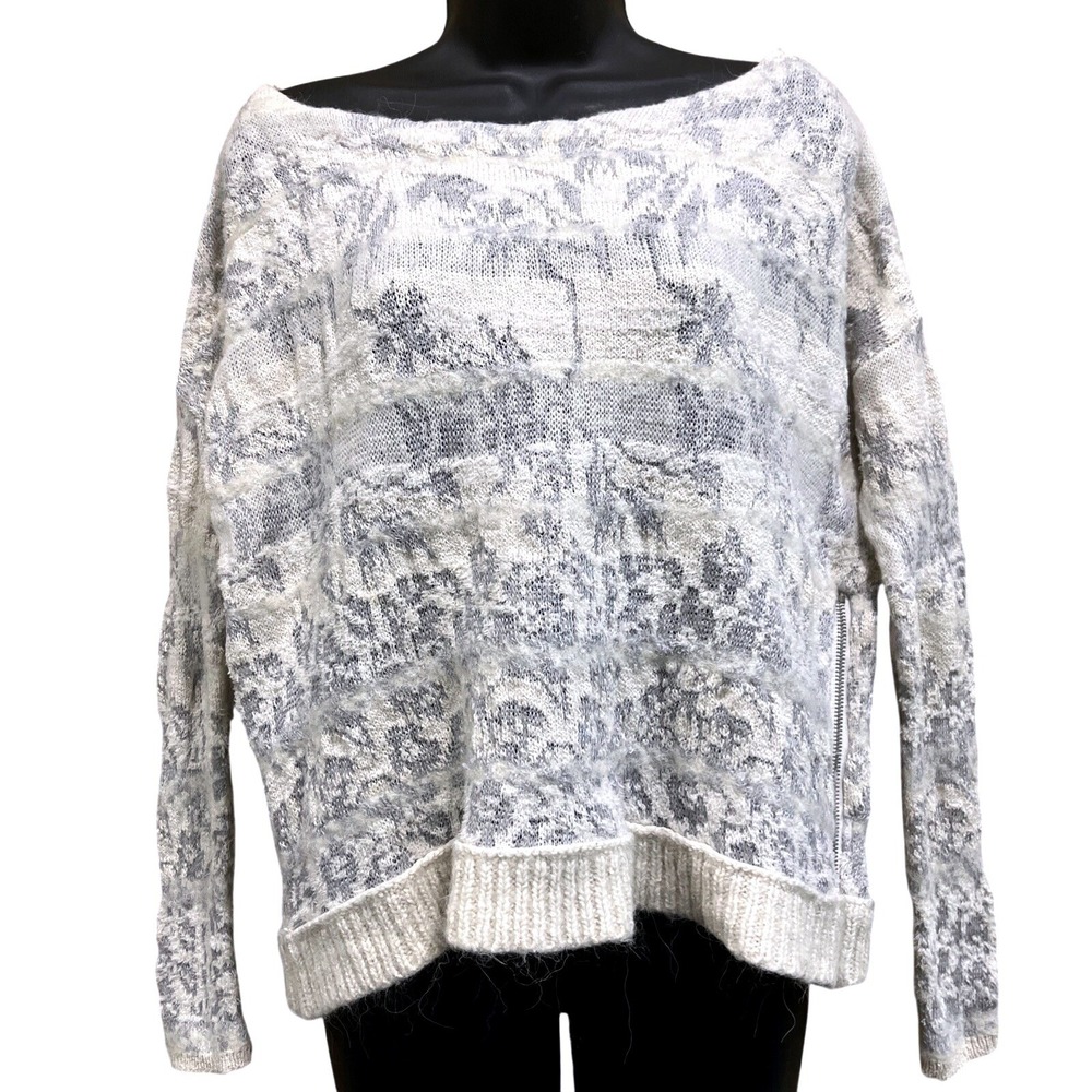 Free People Womens Sweater Top Sz S Cream Gray Alpaca Blend Fuzzy Boat Neck Cozy